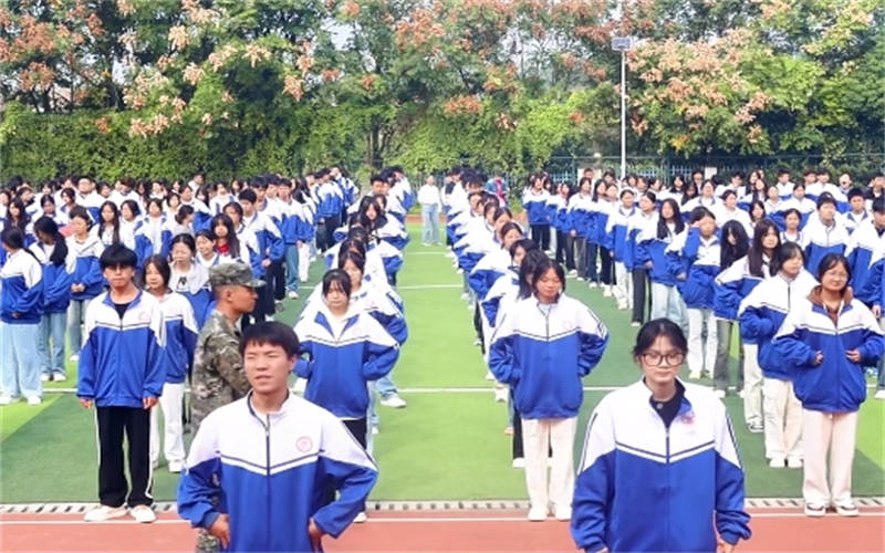 吉安理工學(xué)子課間操 元氣滿滿的精神太棒了