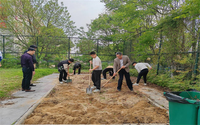 校園綠化齊參與，共建美麗理工校園